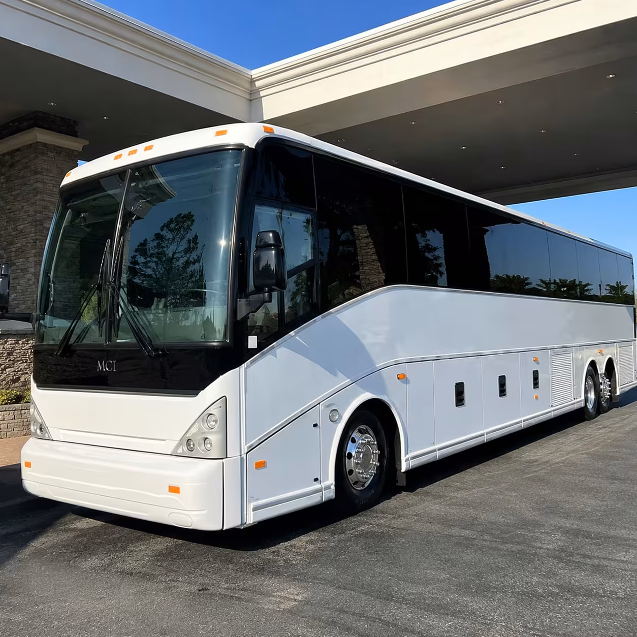 santa maria shuttle buses for agriculture and industrial workers